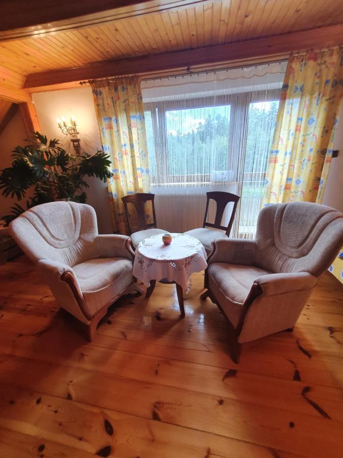 Agroturystyka Las I Woda Prazmow Екстер'єр фото